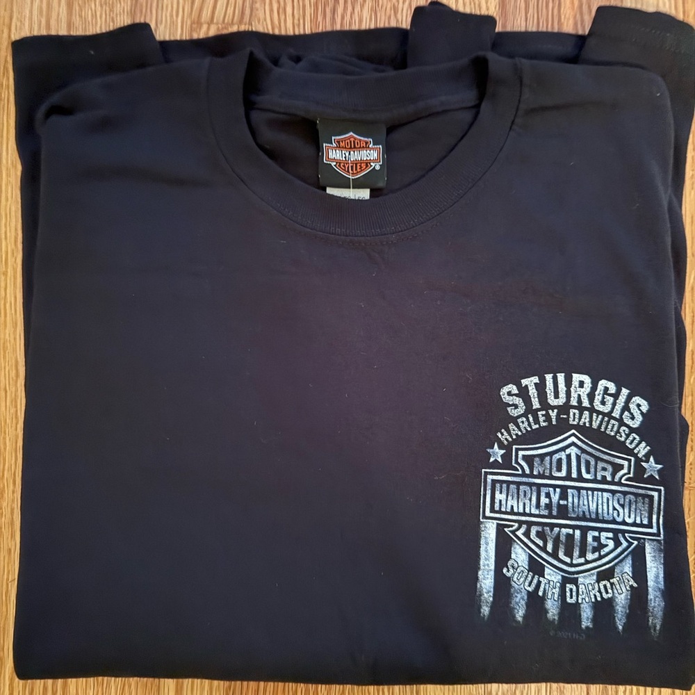 Harley-Davidson Sturges Black Apparel with Orange Tag